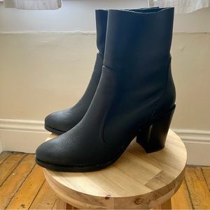 Splendid Black Leather Ankle Heel Boots 9 Roselyn